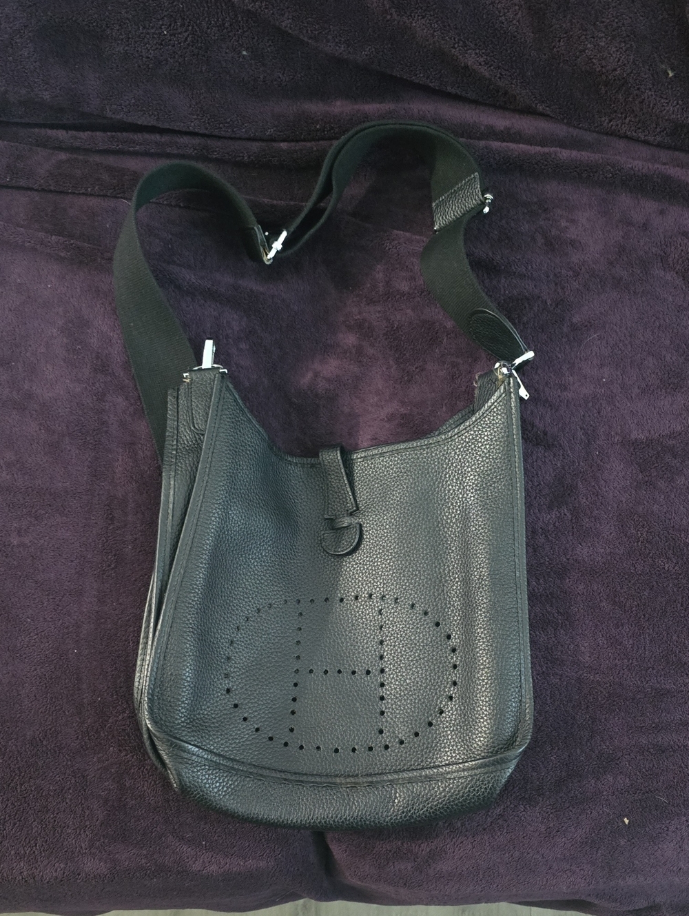 Hermes Leather Crossbody Shoulder Bag - Black
